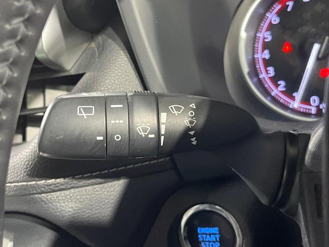 ＲＡＶ４ Ｇ　Ｚパッケージ　９インチナビ　バックカメラ　衝突軽減　レーダークルーズ　禁煙車　パワーバックドア　合皮シート　パワーシート　コーナーセンサー　スマートキー　ＬＥＤヘッド　ビルトインＥＴＣ　純正１９インチアルミ（38枚目）