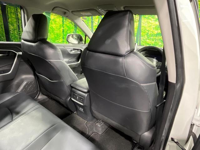 ＲＡＶ４ Ｇ　Ｚパッケージ　９インチナビ　バックカメラ　衝突軽減　レーダークルーズ　禁煙車　パワーバックドア　合皮シート　パワーシート　コーナーセンサー　スマートキー　ＬＥＤヘッド　ビルトインＥＴＣ　純正１９インチアルミ（60枚目）