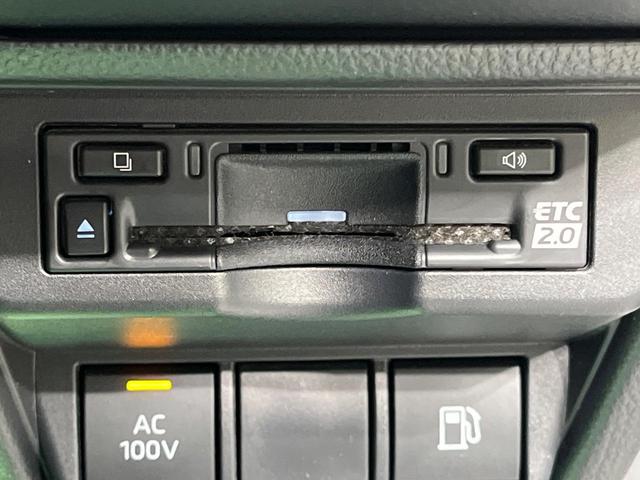 プリウス Ｘ　禁煙車　純正８インチディスプレイオーディオ　バックカメラ　衝突軽減　車線逸脱　レーダークルーズコントロール　ＢＳＭ　ＬＥＤヘッド　フルセグ　Ａｐｐｌｅｃａｒｐｌａｙ　ＥＴＣ２．０　ドラレコ（7枚目）