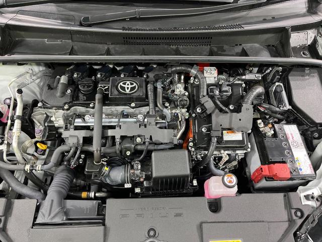 プリウス Ｘ　禁煙車　純正８インチディスプレイオーディオ　バックカメラ　衝突軽減　車線逸脱　レーダークルーズコントロール　ＢＳＭ　ＬＥＤヘッド　フルセグ　Ａｐｐｌｅｃａｒｐｌａｙ　ＥＴＣ２．０　ドラレコ（18枚目）