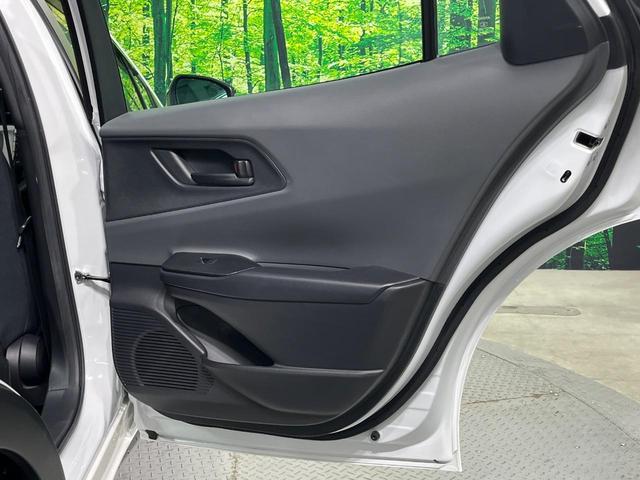 プリウス Ｘ　禁煙車　純正８インチディスプレイオーディオ　バックカメラ　衝突軽減　車線逸脱　レーダークルーズコントロール　ＢＳＭ　ＬＥＤヘッド　フルセグ　Ａｐｐｌｅｃａｒｐｌａｙ　ＥＴＣ２．０　ドラレコ（53枚目）