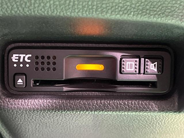 【ＥＴＣ】高速道路の料金所をストレスなく通過！話題のスポットやサービスエリアに多い「スマートＩＣ」利用時は必須のアイテムです。当店でセットアップを実施、ご納車当日からすぐにご利用いただけます！