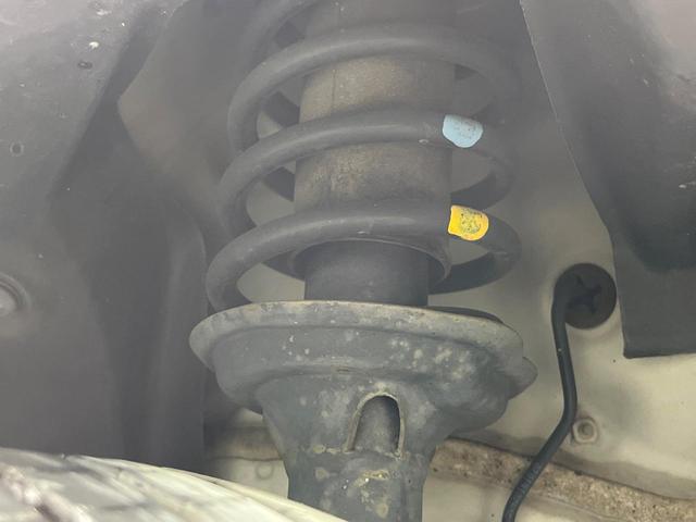 Ｎ－ＢＯＸ ２トーンカラースタイル　Ｇ　ＳＳパッケージ　純正ナビ　両側電動ドア　バックカメラ　衝突軽減　禁煙車　スマートキー　ＨＩＤヘッドライト　ＥＴＣ　オートライト　オートエアコン　Ｂｌｕｅｔｏｏｔｈ　シートヒーター　ステアリングスイッチ（20枚目）