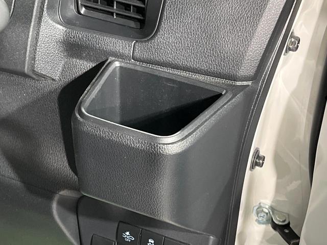 ハイゼットカーゴ ＤＸ　衝突被害軽減システム　オーディオ　禁煙車　コーナーセンサー　キーレスエントリー　オートライト　アイドリングストップ　プライバシーガラス（26枚目）