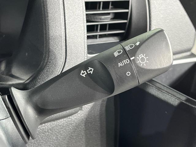 ハイゼットカーゴ ＤＸ　衝突被害軽減システム　オーディオ　禁煙車　コーナーセンサー　キーレスエントリー　オートライト　アイドリングストップ　プライバシーガラス（28枚目）