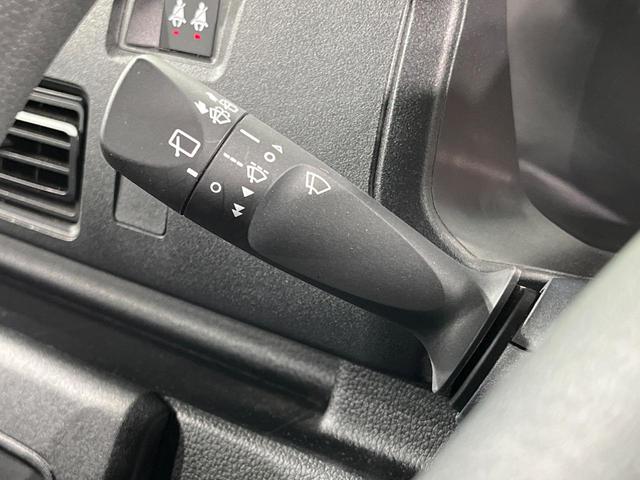 ハイゼットカーゴ ＤＸ　衝突被害軽減システム　オーディオ　禁煙車　コーナーセンサー　キーレスエントリー　オートライト　アイドリングストップ　プライバシーガラス（29枚目）