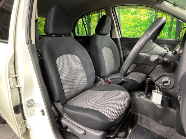 マーチ Ｓ　純正ナビ　バックカメラ　禁煙車　ドラレコ　ＬＥＤヘッド　ＥＴＣ　Ｂｌｕｅｔｏｏｔｈ　ＣＤ　フルセグ　ドアバイザー　プライバシーガラス（8枚目）