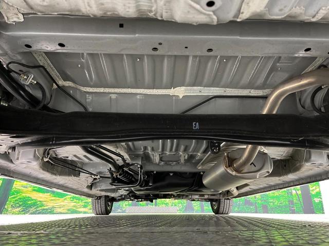 N-BOXカスタム Lターボ スタイル+ブラック 両側電動スライド 8インチナビ バックカメラ 衝突軽減 レーダークルーズ 禁煙車 ハーフレザーシート シートヒーター コーナーセンサー レーンキープ スマートキー LEDヘッド オートブレーキホールド(19枚目)