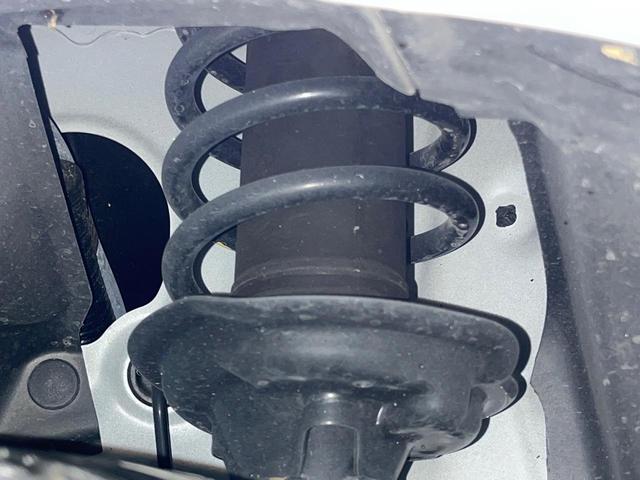 N-BOXカスタム Lターボ スタイル+ブラック 両側電動スライド 8インチナビ バックカメラ 衝突軽減 レーダークルーズ 禁煙車 ハーフレザーシート シートヒーター コーナーセンサー レーンキープ スマートキー LEDヘッド オートブレーキホールド(20枚目)