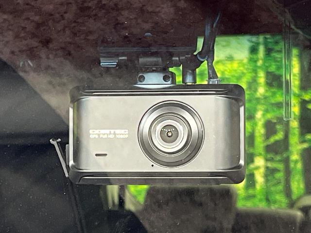 N-BOXカスタム Lターボ スタイル+ブラック 両側電動スライド 8インチナビ バックカメラ 衝突軽減 レーダークルーズ 禁煙車 ハーフレザーシート シートヒーター コーナーセンサー レーンキープ スマートキー LEDヘッド オートブレーキホールド(55枚目)