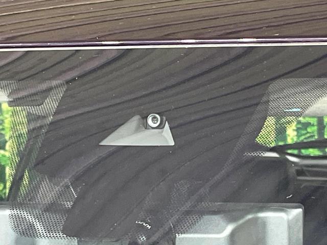 キックス Ｘ　９型ナビ　全周囲カメラ　衝突軽減　プロパイロット　禁煙車　２トーンカラー　コーナーセンサー　スマートキー　ＬＥＤヘッド　ＥＴＣ　デジタルインナーミラー　オートブレーキホールド　オートライト（3枚目）