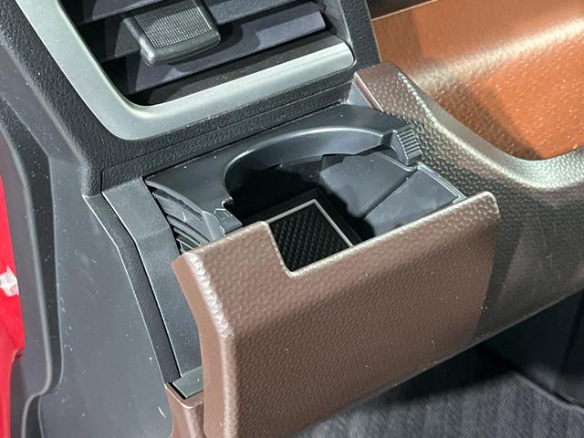 ルーミー Ｇ　Ｓ　純正９型ナビ　両側電動ドア　全周囲カメラ　衝突軽減　禁煙車　ドラレコ　スマートキー　クルコン　オートライト　オートエアコン　Ｂｌｕｅｔｏｏｔｈ　ＥＴＣ　シートヒーター　アイドリングストップ（47枚目）