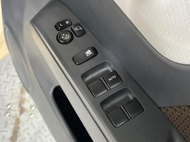 ＭＲワゴン ＥＣＯ－Ｘ　禁煙車　純正オーディオ　ＣＤ再生　バックカメラ　スマートキー　オートエアコン　電動格納ミラー（7枚目）