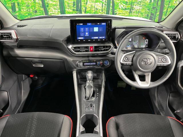 ライズ Ｚ　純正９型ナビ　全周囲カメラ　衝突軽減　禁煙車　アダプティブクルーズ　コーナーセンサー　ブラインドスポットモニター　ＬＥＤヘッド　ＥＴＣ　車線逸脱警報　オートライト　オートエアコン　Ｂｌｕｅｔｏｏｔｈ（2枚目）