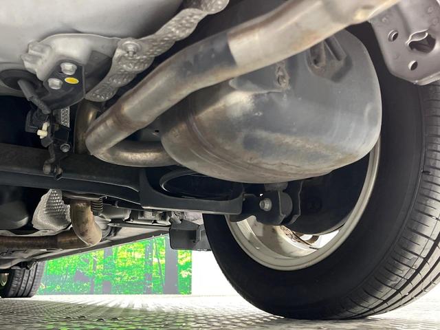 ヴィッツ ハイブリッドＵ　純正ナビ　バックカメラ　衝突軽減　禁煙車　シートヒーター　スマートキー　ＬＥＤヘッドライト　ＥＴＣ　クルコン　オートハイビーム　オートエアコン　Ｂｌｕｅｔｏｏｔｈ　ステアリングスイッチ（21枚目）