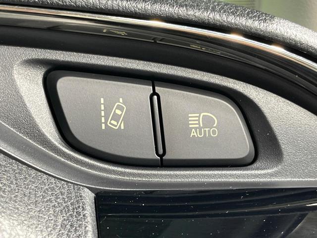 ヴィッツ ハイブリッドＵ　純正ナビ　バックカメラ　衝突軽減　禁煙車　シートヒーター　スマートキー　ＬＥＤヘッドライト　ＥＴＣ　クルコン　オートハイビーム　オートエアコン　Ｂｌｕｅｔｏｏｔｈ　ステアリングスイッチ（31枚目）