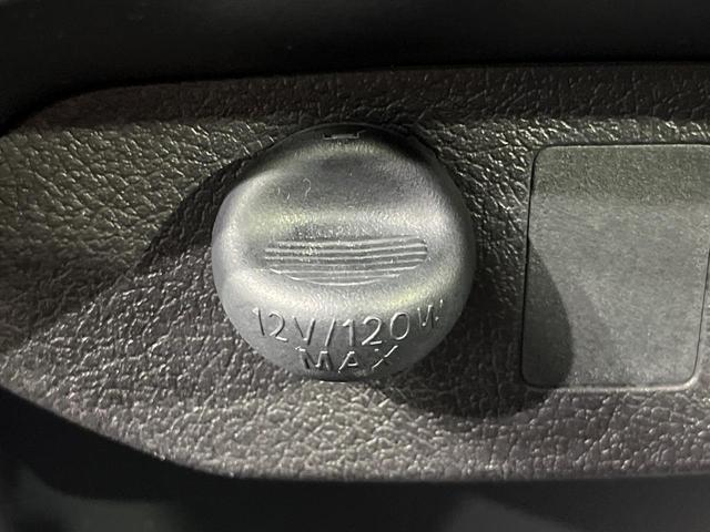 ヴィッツ ハイブリッドＵ　純正ナビ　バックカメラ　衝突軽減　禁煙車　シートヒーター　スマートキー　ＬＥＤヘッドライト　ＥＴＣ　クルコン　オートハイビーム　オートエアコン　Ｂｌｕｅｔｏｏｔｈ　ステアリングスイッチ（37枚目）