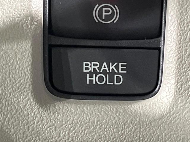 Ｎ－ＢＯＸ ベースグレード　届出済未使用車　電動スライドドア　衝突軽減　レーダークルーズ　コーナーセンサー　レーンキープ　スマートキー　ＬＥＤヘッド　純正１４インチアルミ　オートハイビーム　車線逸脱警報　オートライト（33枚目）