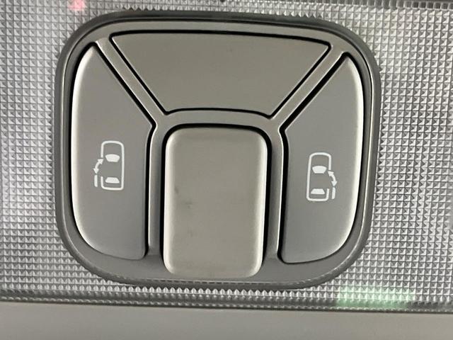 エスティマ アエラス　プレミアムエディション　純正８型ナビ　両側電動ドア　バックカメラ　禁煙車　Ｂｌｕｅｔｏｏｔｈ　パワーシート　ドラレコ　コーナーセンサー　スマートキー　ＨＩＤヘッドライト　ＥＴＣ　クルコン　デュアルエアコン（5枚目）