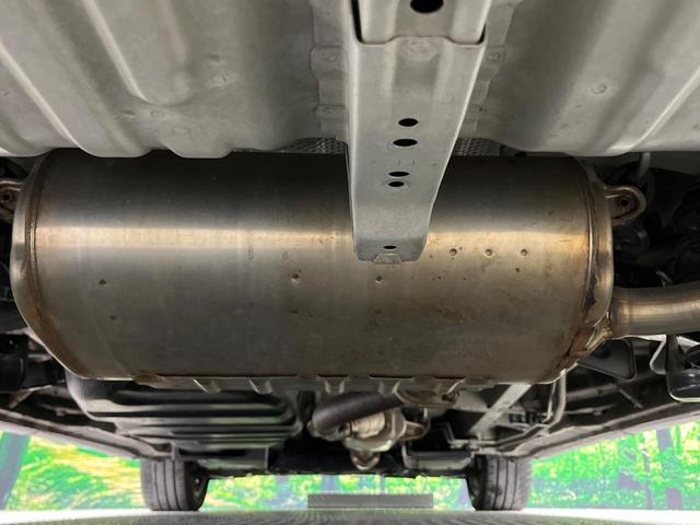 エスティマ アエラス　プレミアムエディション　純正８型ナビ　両側電動ドア　バックカメラ　禁煙車　Ｂｌｕｅｔｏｏｔｈ　パワーシート　ドラレコ　コーナーセンサー　スマートキー　ＨＩＤヘッドライト　ＥＴＣ　クルコン　デュアルエアコン（20枚目）