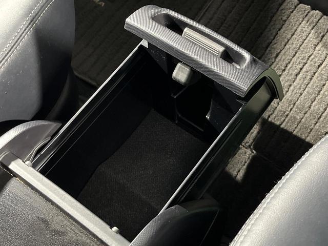 エスティマ アエラス　プレミアムエディション　純正８型ナビ　両側電動ドア　バックカメラ　禁煙車　Ｂｌｕｅｔｏｏｔｈ　パワーシート　ドラレコ　コーナーセンサー　スマートキー　ＨＩＤヘッドライト　ＥＴＣ　クルコン　デュアルエアコン（43枚目）