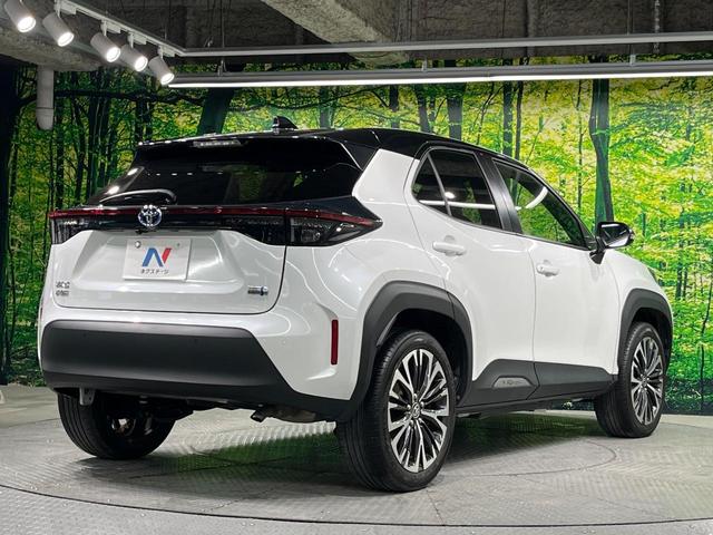 ヤリスクロス ハイブリッドＺ　バックカメラ　衝突被害軽減システム　レーダークルーズ　パワーシート　スマートキー　ＬＥＤヘッド　ＥＴＣ　純正１８インチアルミ　オートハイビーム　オートライト　オートエアコン　Ｂｌｕｅｔｏｏｔｈ（17枚目）