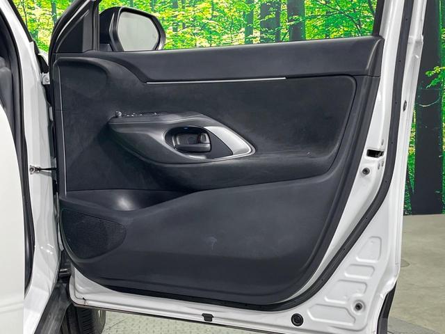 ヤリスクロス ハイブリッドＺ　バックカメラ　衝突被害軽減システム　レーダークルーズ　パワーシート　スマートキー　ＬＥＤヘッド　ＥＴＣ　純正１８インチアルミ　オートハイビーム　オートライト　オートエアコン　Ｂｌｕｅｔｏｏｔｈ（24枚目）