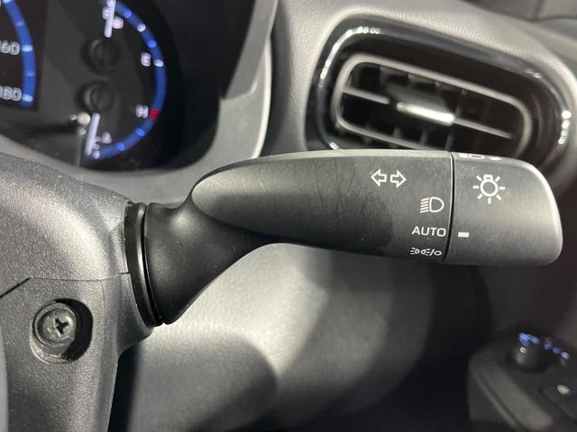 ヤリスクロス ハイブリッドＺ　バックカメラ　衝突被害軽減システム　レーダークルーズ　パワーシート　スマートキー　ＬＥＤヘッド　ＥＴＣ　純正１８インチアルミ　オートハイビーム　オートライト　オートエアコン　Ｂｌｕｅｔｏｏｔｈ（39枚目）