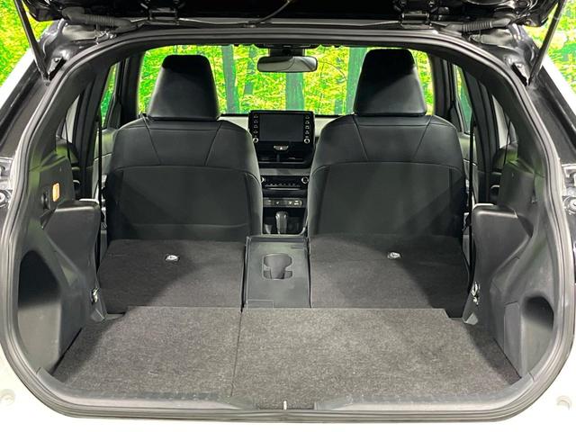 ヤリスクロス ハイブリッドＺ　バックカメラ　衝突被害軽減システム　レーダークルーズ　パワーシート　スマートキー　ＬＥＤヘッド　ＥＴＣ　純正１８インチアルミ　オートハイビーム　オートライト　オートエアコン　Ｂｌｕｅｔｏｏｔｈ（52枚目）