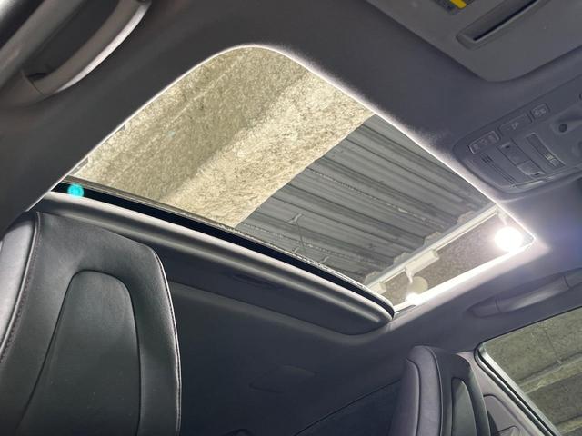 クラウンハイブリッド アスリートS ガラスルーフ 全周囲カメラ 衝突被害軽減システム レーダークルーズ 禁煙車 レザーシート 前席シートエアコン ドラレコ コーナーセンサー スマートキー LEDヘッド ビルトインETC(6枚目)