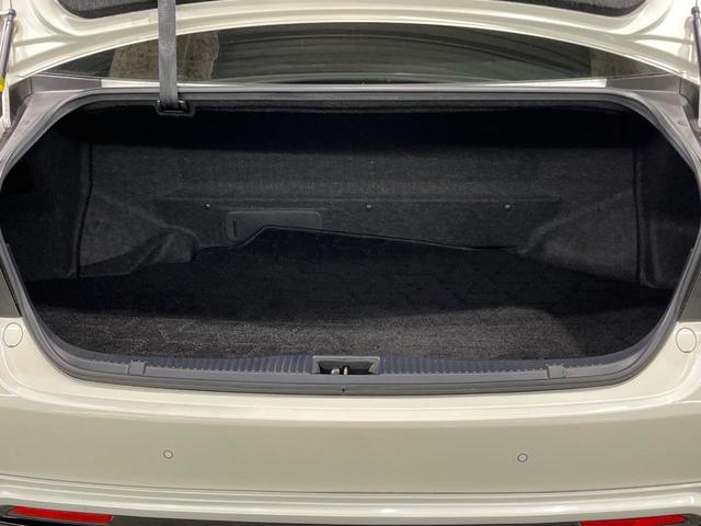 クラウンハイブリッド アスリートS ガラスルーフ 全周囲カメラ 衝突被害軽減システム レーダークルーズ 禁煙車 レザーシート 前席シートエアコン ドラレコ コーナーセンサー スマートキー LEDヘッド ビルトインETC(10枚目)