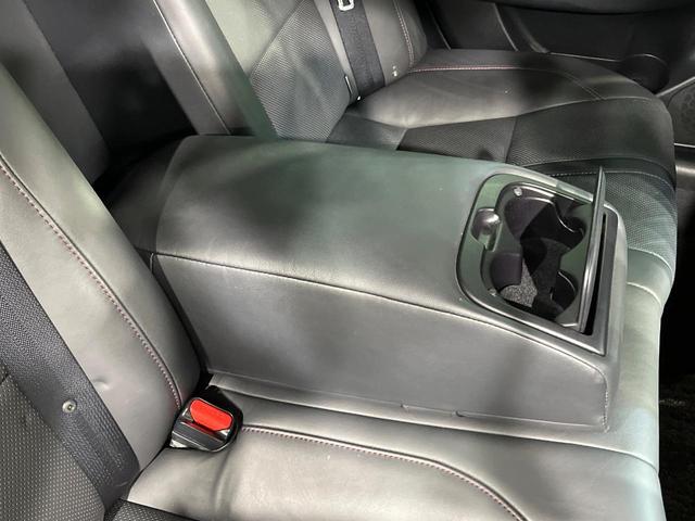 クラウンハイブリッド アスリートS ガラスルーフ 全周囲カメラ 衝突被害軽減システム レーダークルーズ 禁煙車 レザーシート 前席シートエアコン ドラレコ コーナーセンサー スマートキー LEDヘッド ビルトインETC(60枚目)