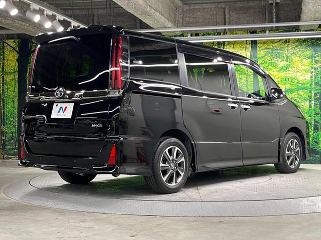 ノア Ｓｉ　ダブルバイビーＩＩＩ　両側電動ドア　純正ＳＤナビ　バックカメラ　衝突被害軽減システム　レーダークルーズ　禁煙車　ハーフレザーシート　ドラレコ　コーナーセンサー　スマートキー　ＬＥＤヘッド　ビルトインＥＴＣ（18枚目）