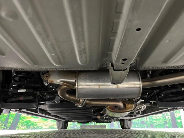 ノア Ｓｉ　ダブルバイビーＩＩＩ　両側電動ドア　純正ＳＤナビ　バックカメラ　衝突被害軽減システム　レーダークルーズ　禁煙車　ハーフレザーシート　ドラレコ　コーナーセンサー　スマートキー　ＬＥＤヘッド　ビルトインＥＴＣ（20枚目）