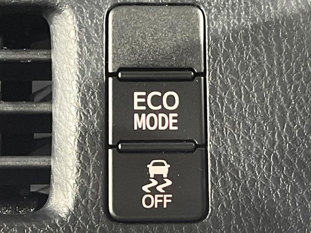 ノア Ｓｉ　ダブルバイビーＩＩＩ　両側電動ドア　純正ＳＤナビ　バックカメラ　衝突被害軽減システム　レーダークルーズ　禁煙車　ハーフレザーシート　ドラレコ　コーナーセンサー　スマートキー　ＬＥＤヘッド　ビルトインＥＴＣ（35枚目）