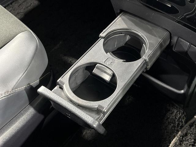 ノア Ｓｉ　ダブルバイビーＩＩＩ　両側電動ドア　純正ＳＤナビ　バックカメラ　衝突被害軽減システム　レーダークルーズ　禁煙車　ハーフレザーシート　ドラレコ　コーナーセンサー　スマートキー　ＬＥＤヘッド　ビルトインＥＴＣ（39枚目）