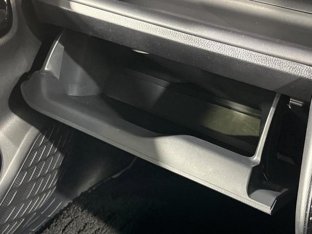 ノア Ｓｉ　ダブルバイビーＩＩＩ　両側電動ドア　純正ＳＤナビ　バックカメラ　衝突被害軽減システム　レーダークルーズ　禁煙車　ハーフレザーシート　ドラレコ　コーナーセンサー　スマートキー　ＬＥＤヘッド　ビルトインＥＴＣ（44枚目）