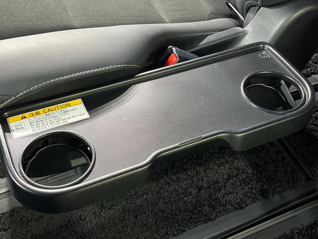 ノア Ｓｉ　ダブルバイビーＩＩＩ　両側電動ドア　純正ＳＤナビ　バックカメラ　衝突被害軽減システム　レーダークルーズ　禁煙車　ハーフレザーシート　ドラレコ　コーナーセンサー　スマートキー　ＬＥＤヘッド　ビルトインＥＴＣ（63枚目）