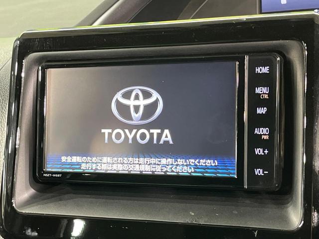 エスクァイア Ｇｉ　プレミアムパッケージ　ブラックテーラード　両側電動ドア　純正ＳＤナビ　後席モニター　バックカメラ　衝突被害軽減システム　レーダークルーズ　禁煙車　ハーフレザーシート　ドラレコ　コーナーセンサー　スマートキー　ＬＥＤヘッド　ビルトインＥＴＣ（4枚目）