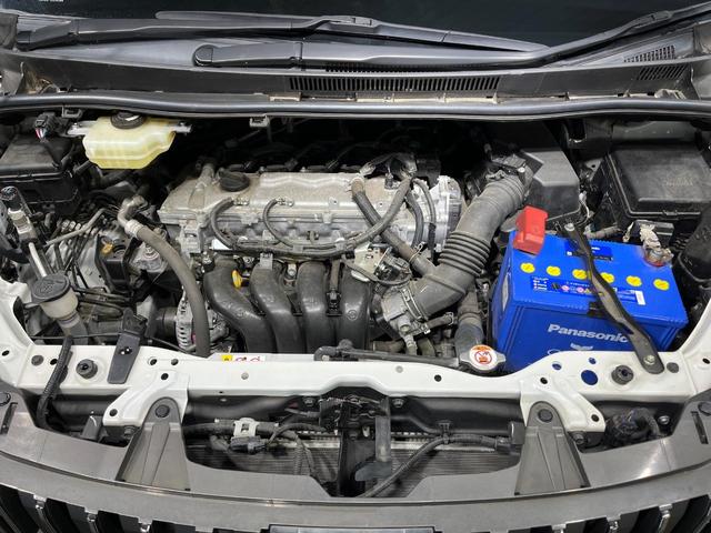 エスクァイア Ｇｉ　プレミアムパッケージ　ブラックテーラード　両側電動ドア　純正ＳＤナビ　後席モニター　バックカメラ　衝突被害軽減システム　レーダークルーズ　禁煙車　ハーフレザーシート　ドラレコ　コーナーセンサー　スマートキー　ＬＥＤヘッド　ビルトインＥＴＣ（19枚目）