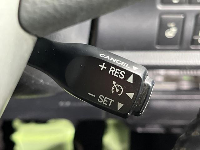 エスクァイア Ｇｉ　プレミアムパッケージ　ブラックテーラード　両側電動ドア　純正ＳＤナビ　後席モニター　バックカメラ　衝突被害軽減システム　レーダークルーズ　禁煙車　ハーフレザーシート　ドラレコ　コーナーセンサー　スマートキー　ＬＥＤヘッド　ビルトインＥＴＣ（29枚目）