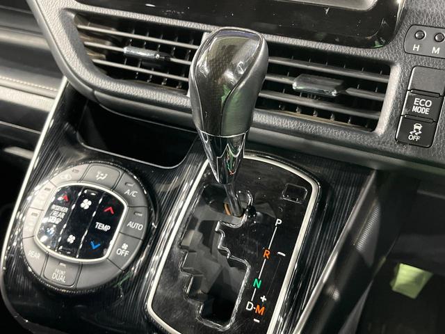 エスクァイア Ｇｉ　プレミアムパッケージ　ブラックテーラード　両側電動ドア　純正ＳＤナビ　後席モニター　バックカメラ　衝突被害軽減システム　レーダークルーズ　禁煙車　ハーフレザーシート　ドラレコ　コーナーセンサー　スマートキー　ＬＥＤヘッド　ビルトインＥＴＣ（34枚目）