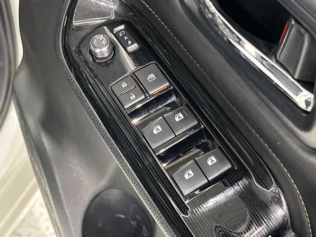 エスクァイア Ｇｉ　プレミアムパッケージ　ブラックテーラード　両側電動ドア　純正ＳＤナビ　後席モニター　バックカメラ　衝突被害軽減システム　レーダークルーズ　禁煙車　ハーフレザーシート　ドラレコ　コーナーセンサー　スマートキー　ＬＥＤヘッド　ビルトインＥＴＣ（42枚目）