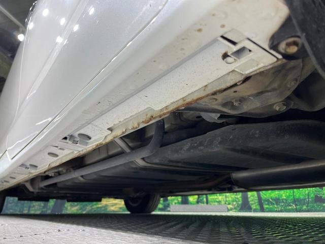 エスクァイア Ｇｉ　プレミアムパッケージ　ブラックテーラード　両側電動ドア　純正ＳＤナビ　後席モニター　バックカメラ　衝突被害軽減システム　レーダークルーズ　禁煙車　ハーフレザーシート　ドラレコ　コーナーセンサー　スマートキー　ＬＥＤヘッド　ビルトインＥＴＣ（56枚目）