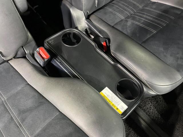 エスクァイア Ｇｉ　プレミアムパッケージ　ブラックテーラード　両側電動ドア　純正ＳＤナビ　後席モニター　バックカメラ　衝突被害軽減システム　レーダークルーズ　禁煙車　ハーフレザーシート　ドラレコ　コーナーセンサー　スマートキー　ＬＥＤヘッド　ビルトインＥＴＣ（63枚目）