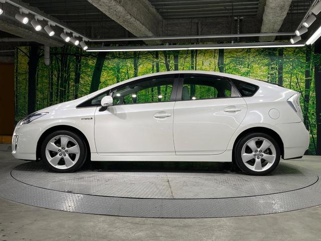プリウス Ｓツーリングセレクション　純正ＳＤナビ　バックカメラ　禁煙車　スマートキー　ＬＥＤヘッド　ビルトインＥＴＣ　純正１７インチアルミ　オートライト　オートエアコン　Ｂｌｕｅｔｏｏｔｈ　ＣＤ　ＤＶＤ再生　フルセグ　ＬＥＤフォグ（58枚目）