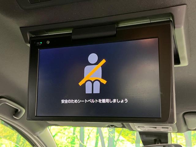 ノア Ｓｉ　ダブルバイビーＩＩ　両側電動ドア　純正９型ナビ　後席モニター　バックカメラ　衝突被害軽減システム　クルコン　禁煙車　ハーフレザーシート　スマートキー　ＬＥＤヘッド　ビルトインＥＴＣ　純正１６インチアルミ（6枚目）