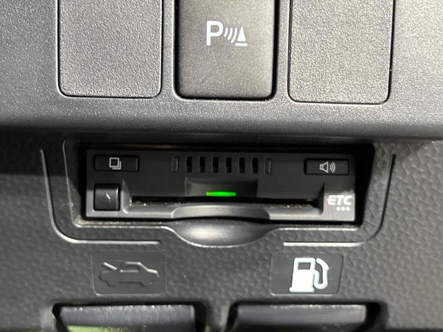 ルーミー カスタムＧ－Ｔ　両側電動ドア　全周囲カメラ　衝突被害軽減システム　レーダークルーズ　禁煙車　ドラレコ　コーナーセンサー　スマートキー　ＬＥＤヘッド　ビルトインＥＴＣ　純正１５インチアルミ　オートライト（27枚目）