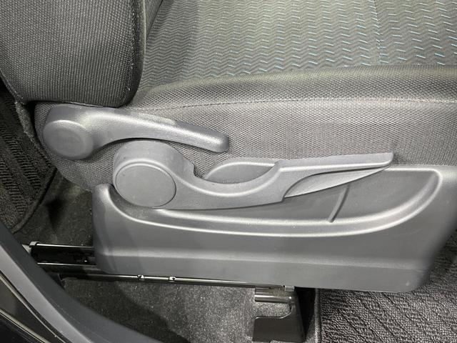 ルーミー カスタムＧ－Ｔ　両側電動ドア　全周囲カメラ　衝突被害軽減システム　レーダークルーズ　禁煙車　ドラレコ　コーナーセンサー　スマートキー　ＬＥＤヘッド　ビルトインＥＴＣ　純正１５インチアルミ　オートライト（43枚目）