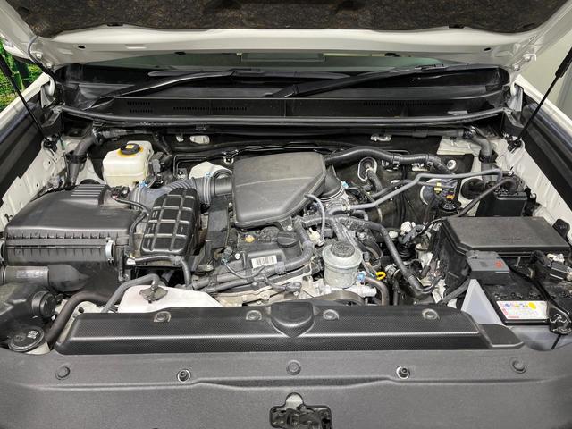 ランドクルーザープラド ＴＸ　Ｌパッケージ　４ＷＤ　７人乗り　サンルーフ　全周囲カメラ　衝突被害軽減システム　レーダークルーズ　禁煙車　レザーシート　前席シートエアコン　ドラレコ　コーナーセンサー　スマートキー　ビルトインＥＴＣ（19枚目）